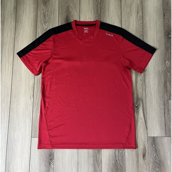 Reebok Play Dry Men's Solid Red/Black Stripe Short Sleeve T-Shirt Size M - Picture 1 of 9